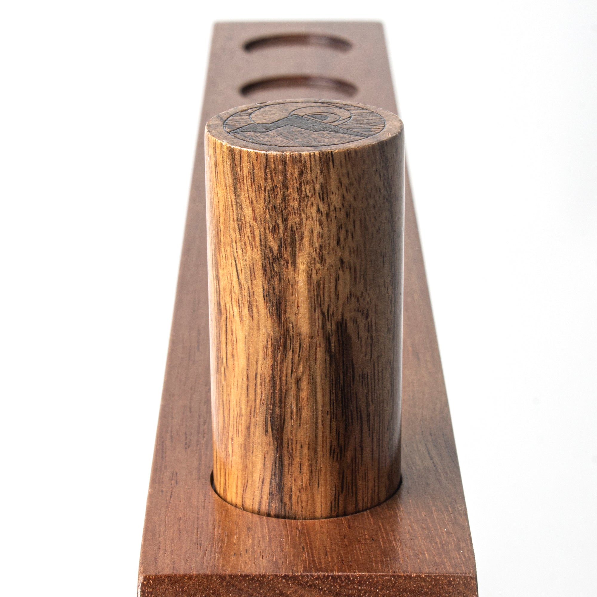 Acacia Globetrotter Tabletop Hook & Ring Game Square Post